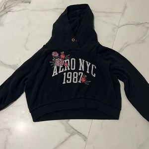 Womens Cropped hoodie